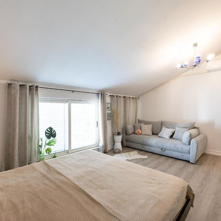 Apartmant With Pool 8 Kaštela Exteriör bild