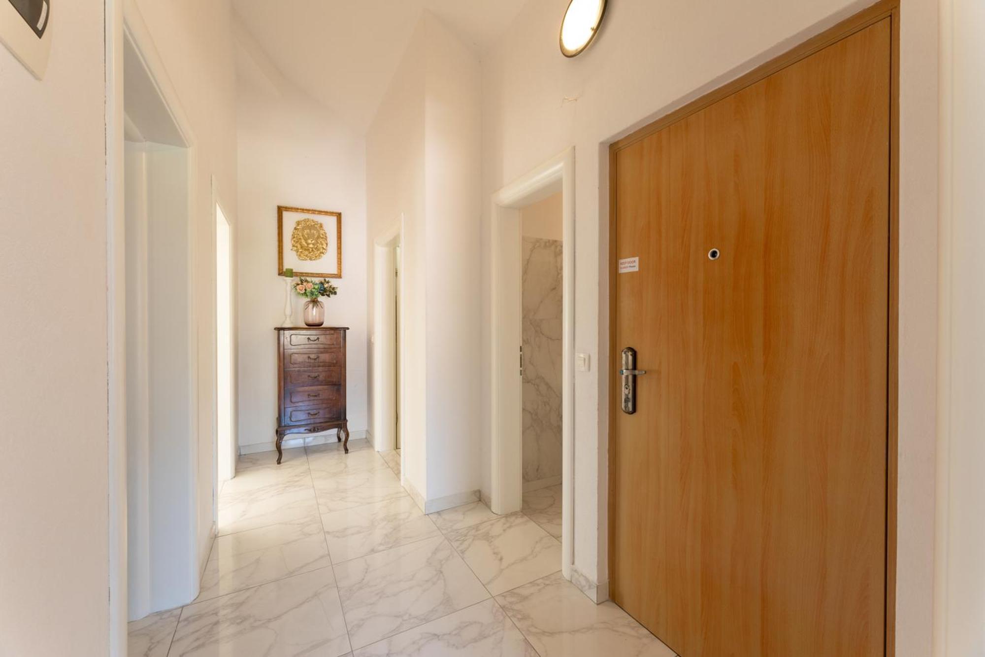 Apartmant With Pool 8 Kaštela Exteriör bild