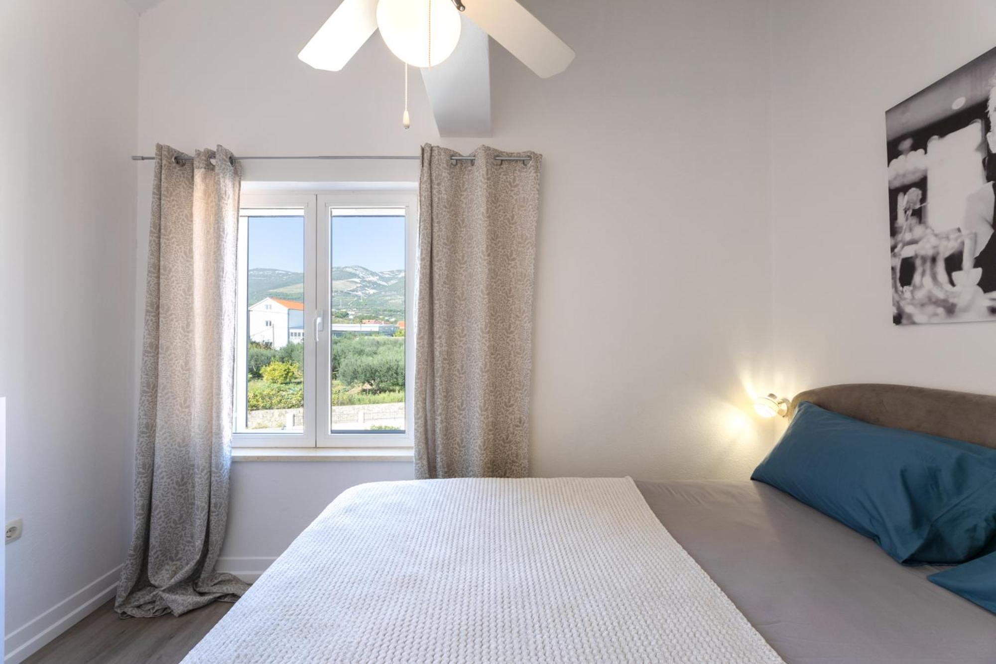 Apartmant With Pool 8 Kaštela Exteriör bild